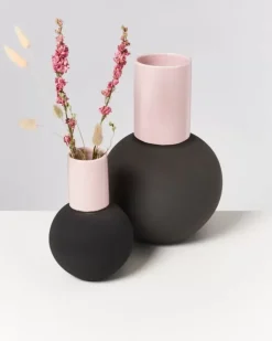 Motel a Miio Vasen>Bola Vase L Rose Grau